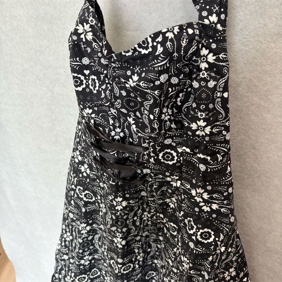 Hot Topic Women's XL Black Halter Swing Dress Floral Skull Pinup whimsy goth - Picture 6 of 8